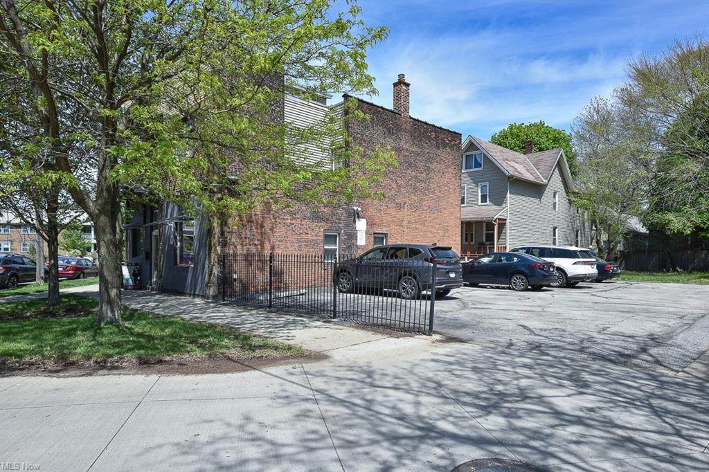 2159 Professor Avenue - Photo 1