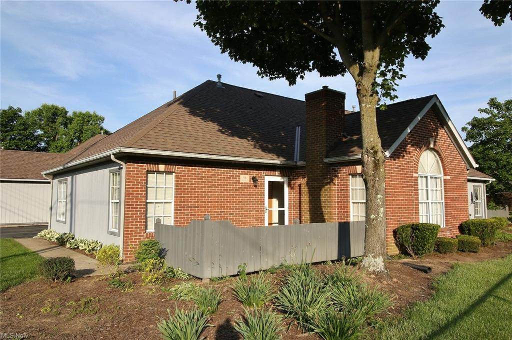66 7th Street - Photo 1