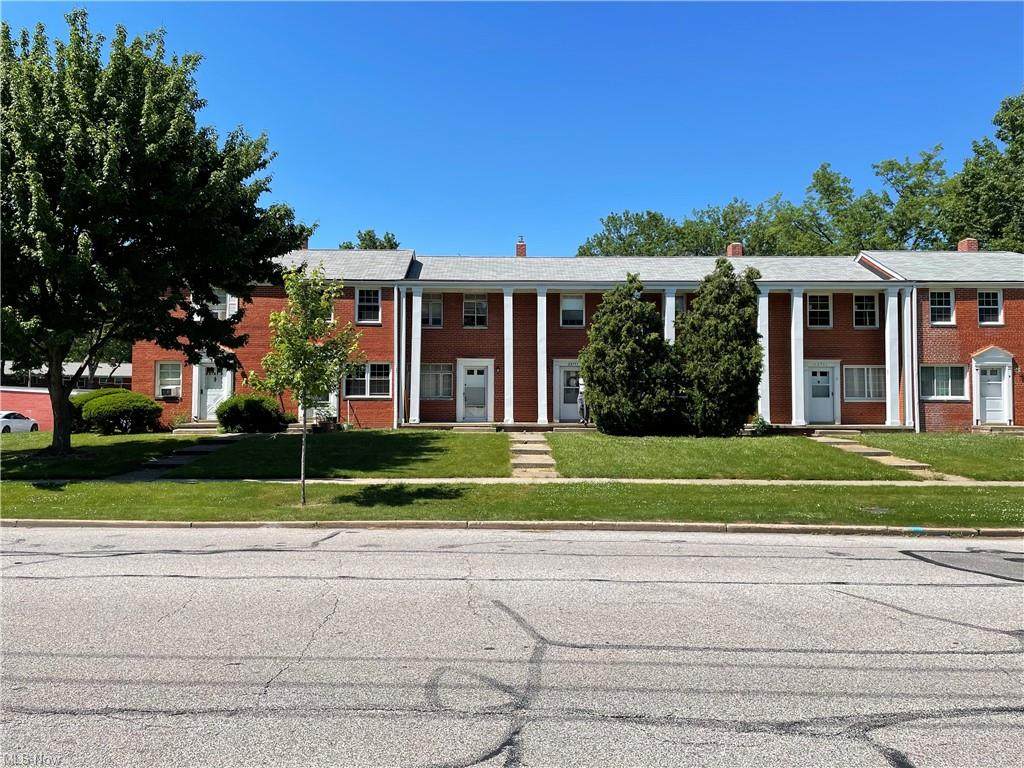 22751 Fox Avenue - Photo 1