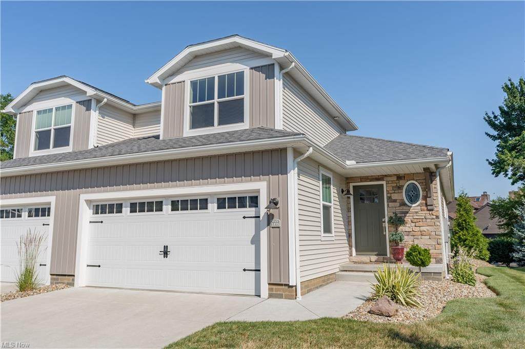 1373 Cascade Circle - Photo 1
