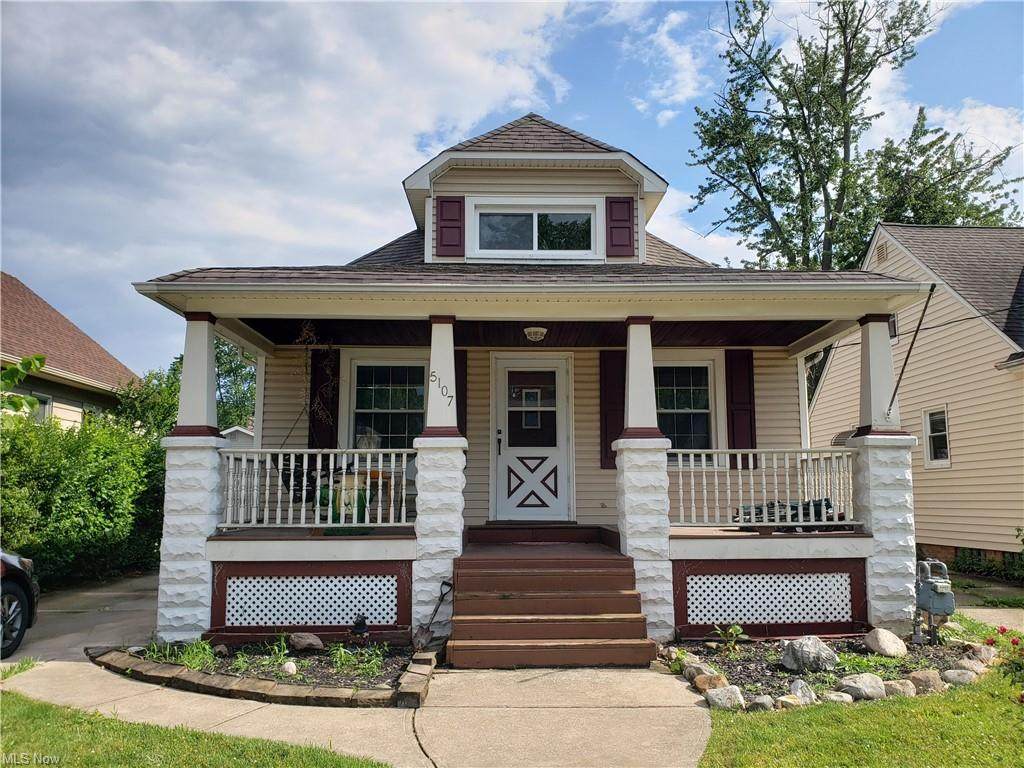 5107 Wellington Avenue - Photo 1