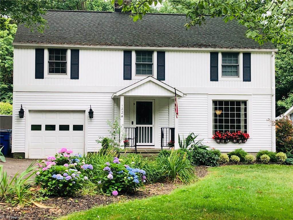 1224 Fairview Drive - Photo 1