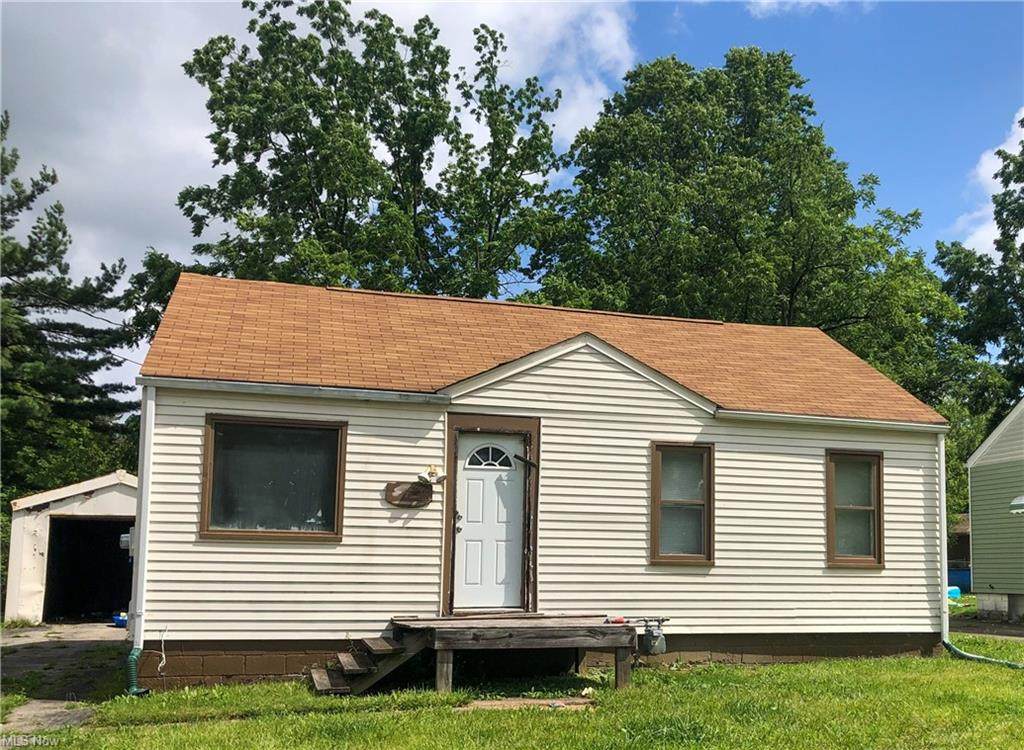 2773 Burton Street - Photo 1