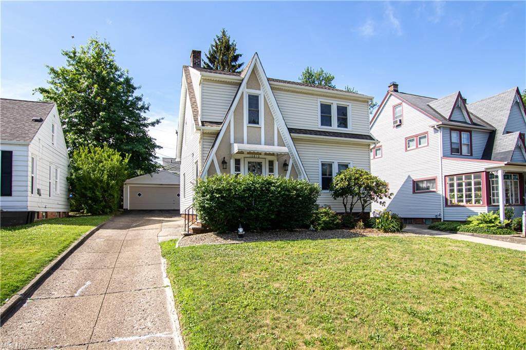 10810 Elmwood Avenue - Photo 1