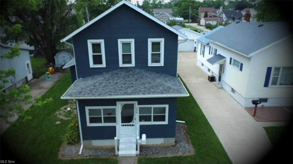 524 Jefferson Street - Photo 1