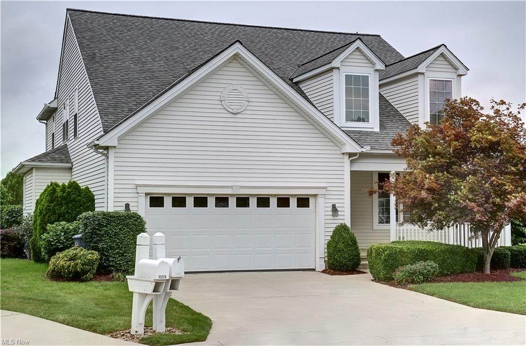 33222 Ambleside Drive - Photo 1