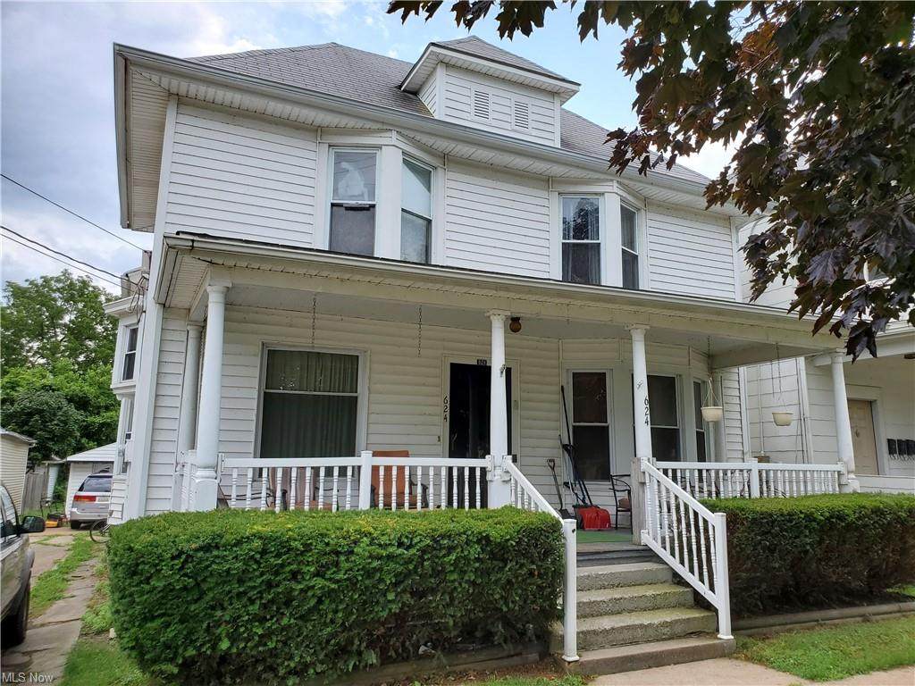 624 Washington Street - Photo 1
