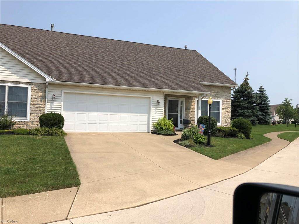 14 Canterbury Circle - Photo 1
