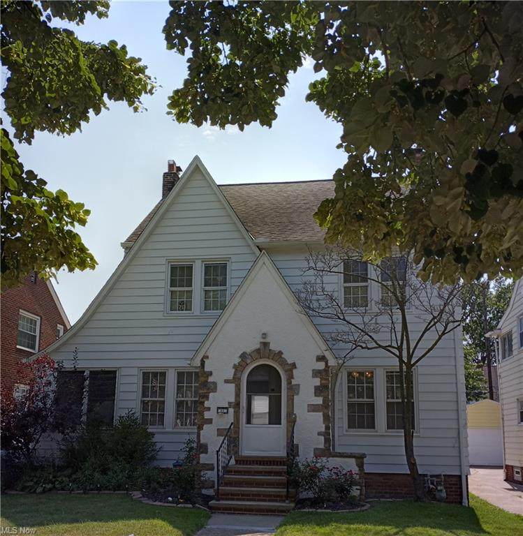 84 214th Street - Photo 1
