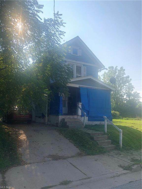 911 Ashland Avenue - Photo 1