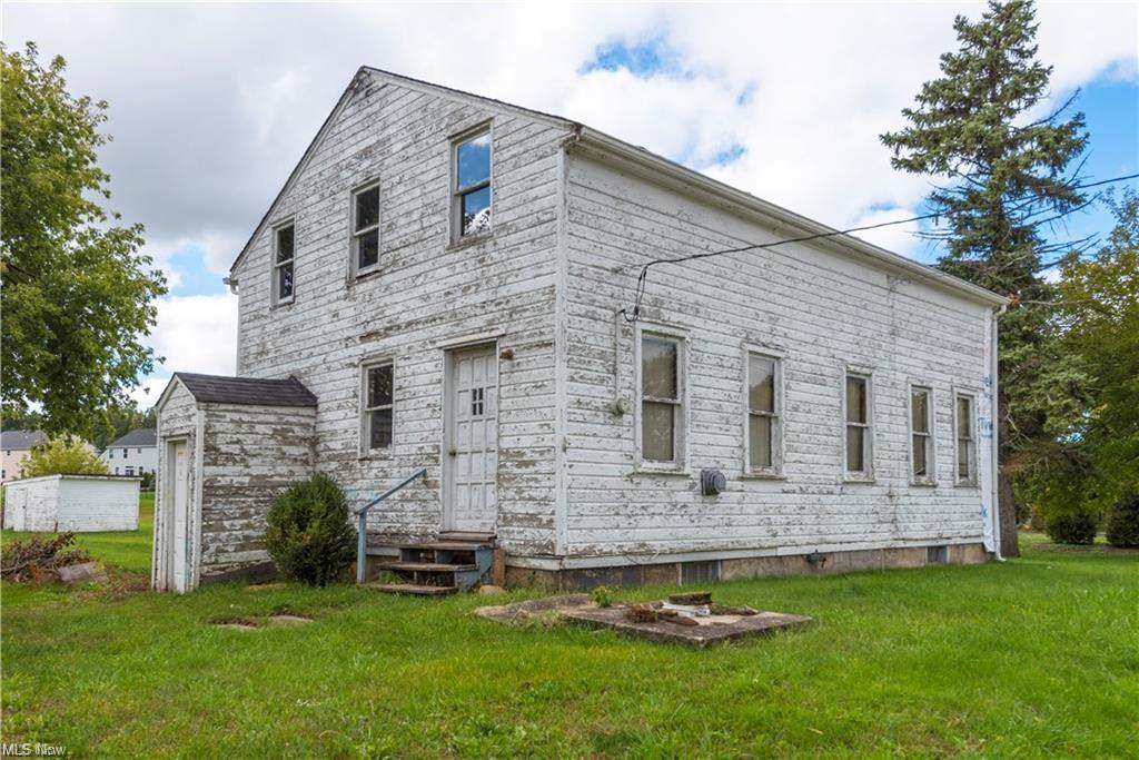 35161 Detroit Road - Photo 1