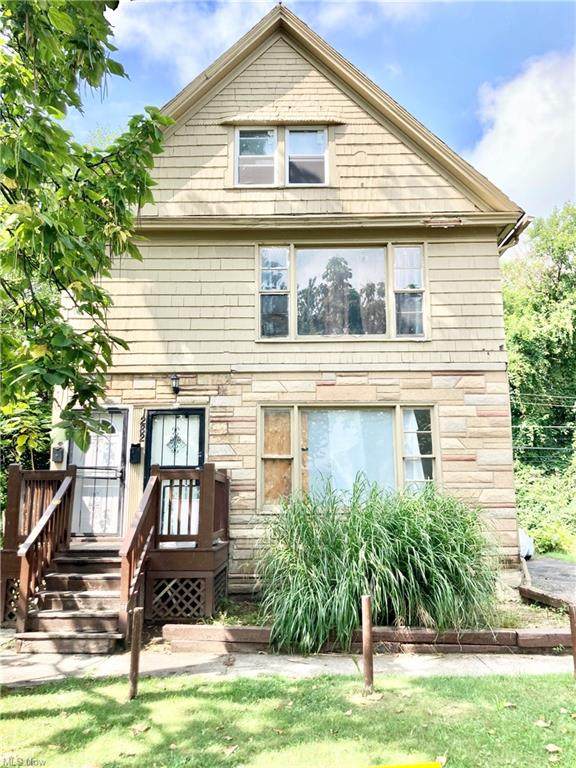 1282 Rozelle Avenue - Photo 1