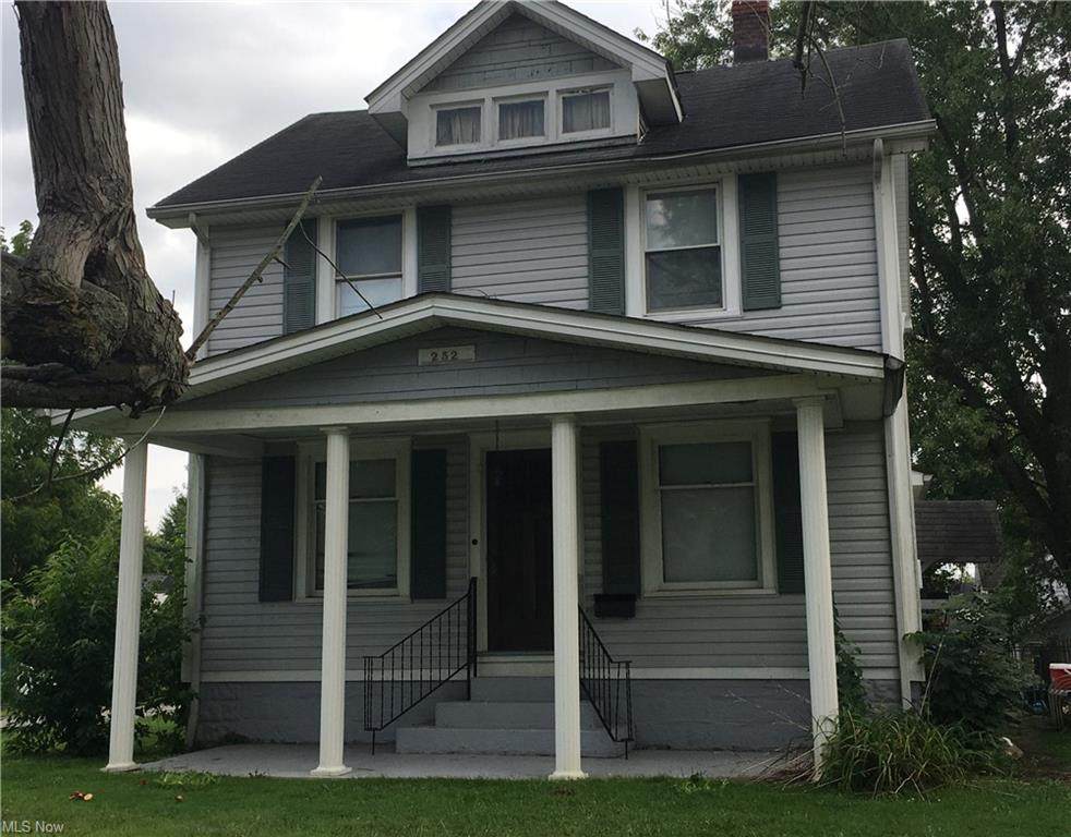 252 Arlington Boulevard - Photo 1