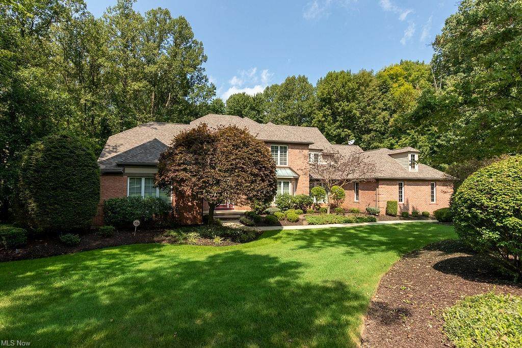 11195 Saybrook Drive - Photo 1