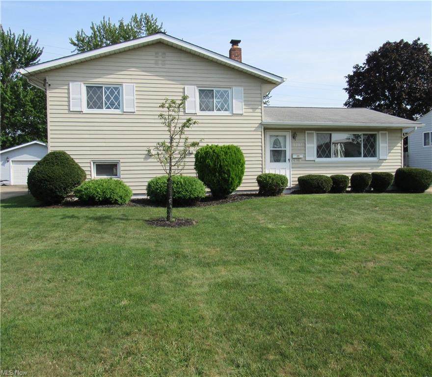 6287 Michael Drive - Photo 1