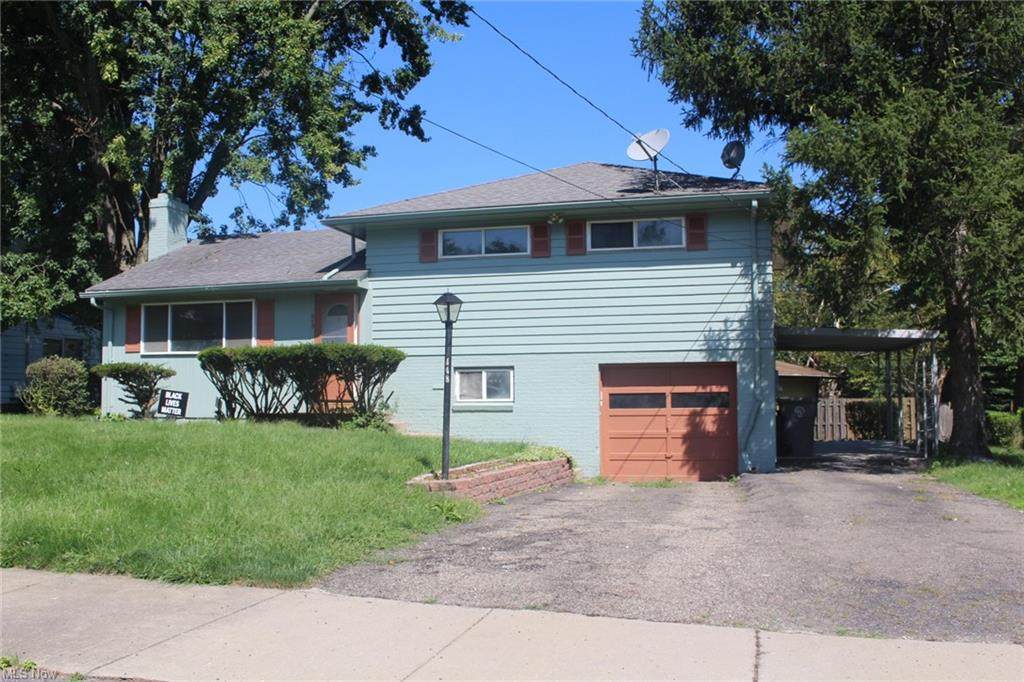 448 Francisca Avenue - Photo 1