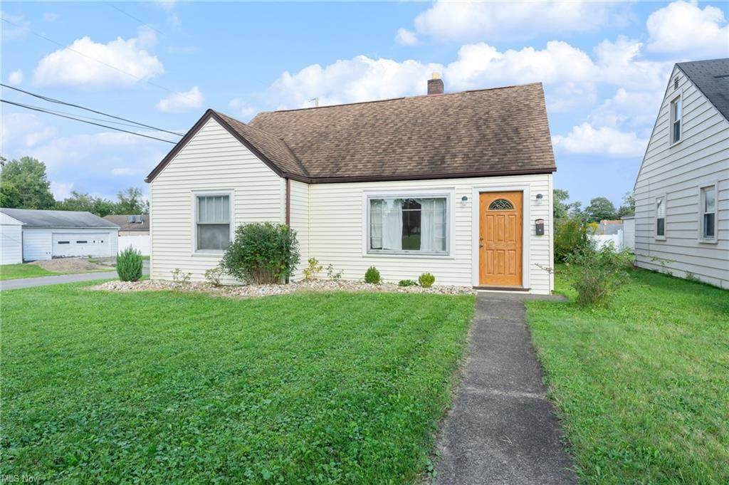 99 Navarre Avenue - Photo 1
