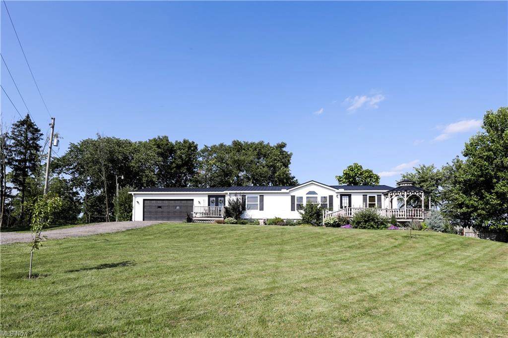 17380 Dover Road - Photo 1