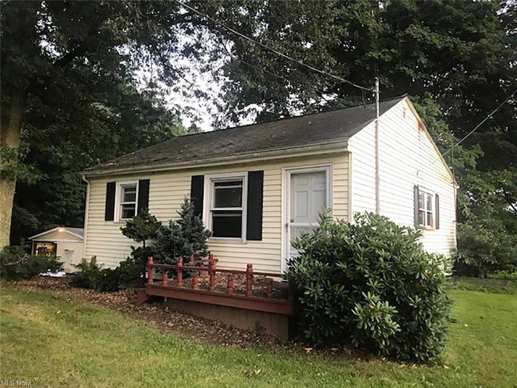 13339 Benton Road - Photo 1