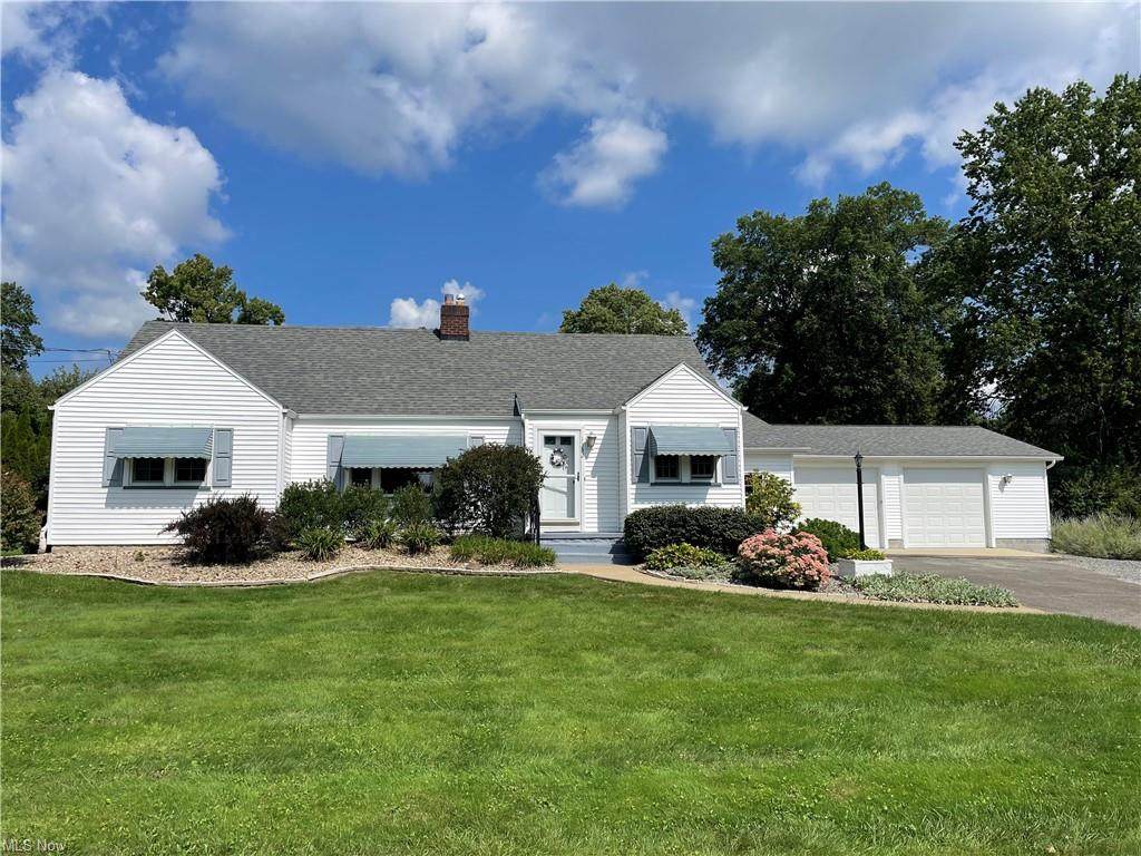 1332 Clark Street - Photo 1