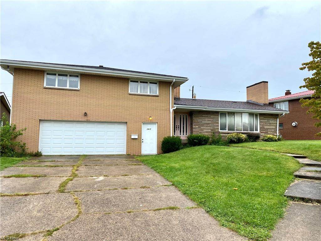 1617 Moreland Drive - Photo 1