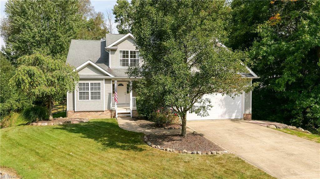 3521 Glenwood Boulevard - Photo 1