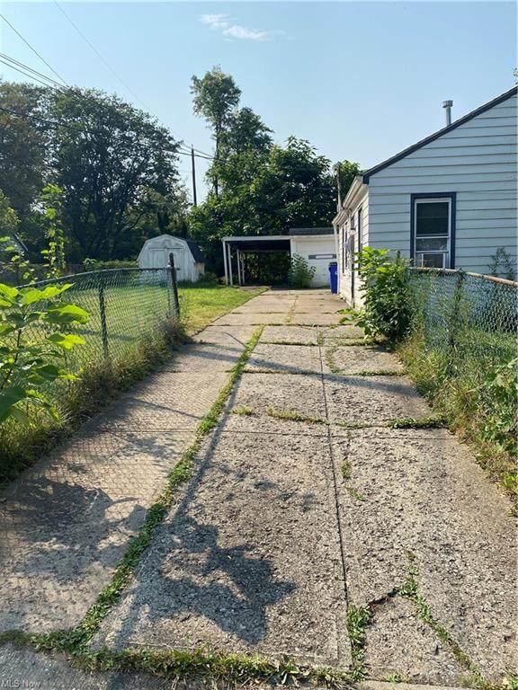 9624 Nelson Avenue - Photo 1