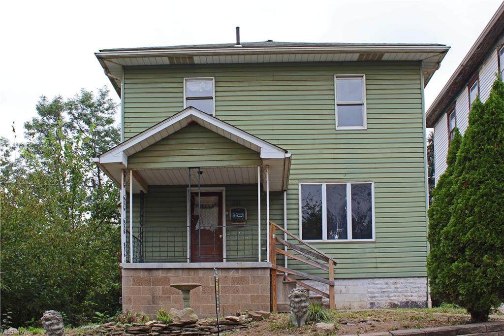 311 Avenue K - Photo 1