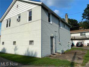 818 Foster A & B Avenue - Photo 1