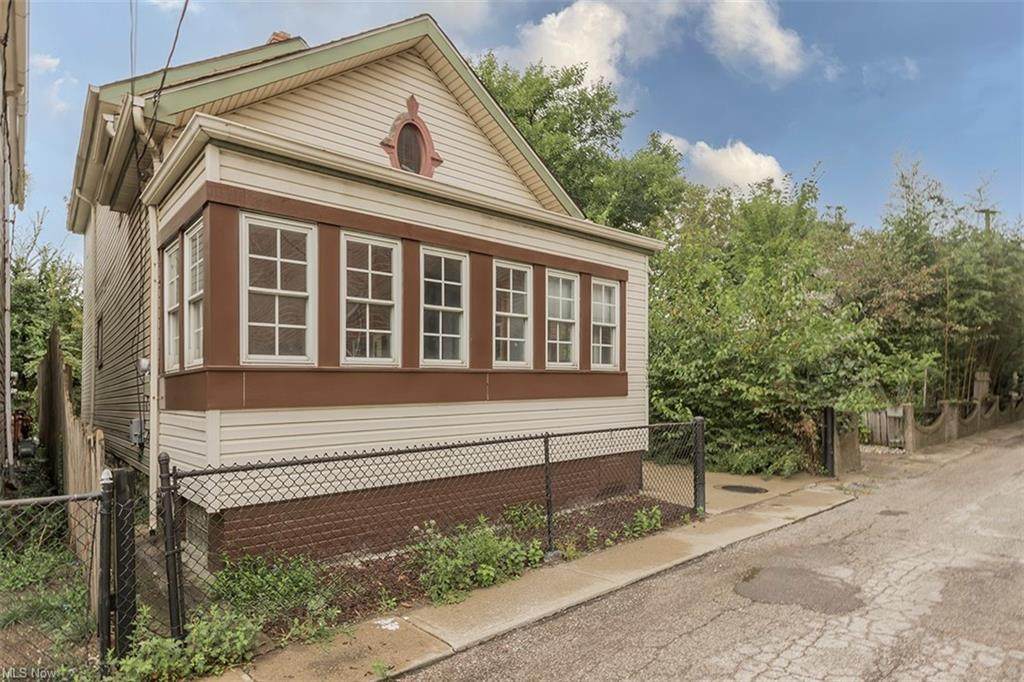 2502 15th Street - Photo 1