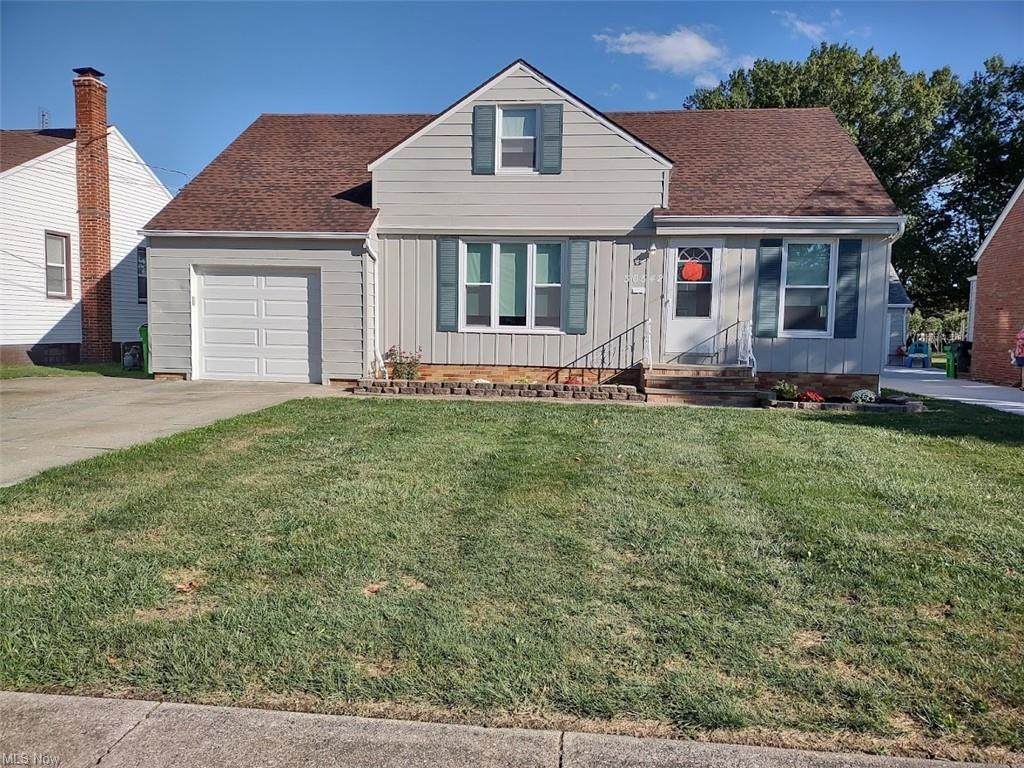 30542 Willowick Drive - Photo 1