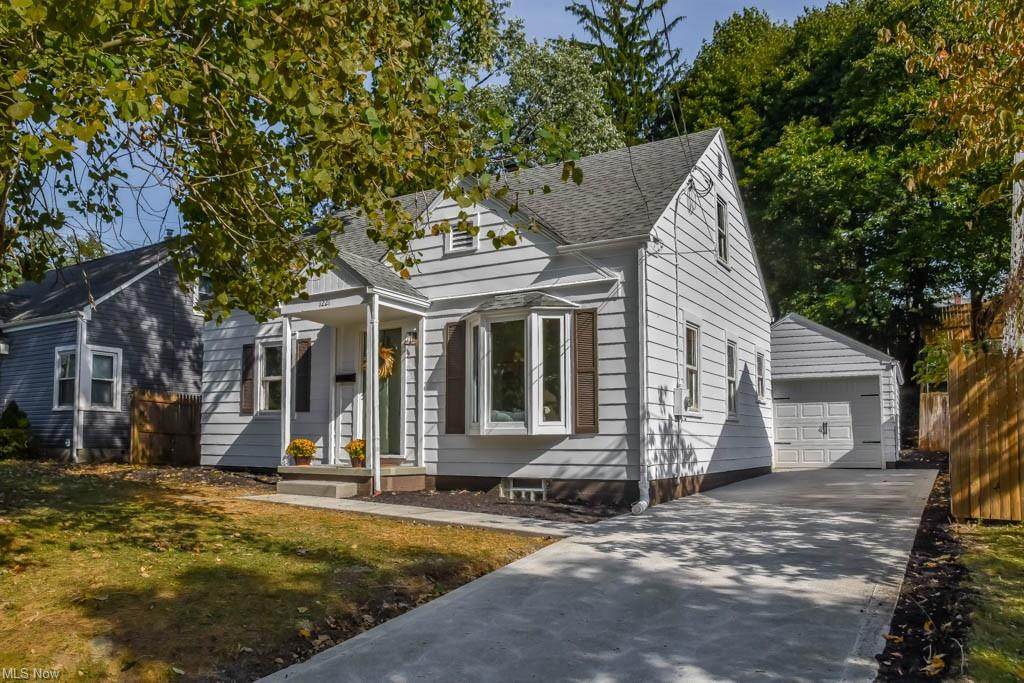 1221 Gorge Boulevard - Photo 1