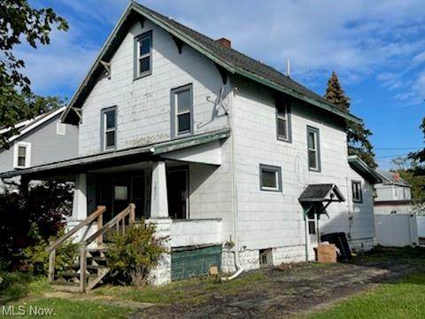 1821 47th Street - Photo 1