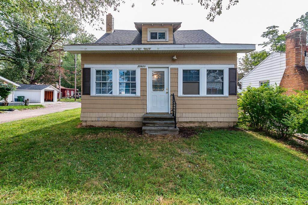 35820 Matoma Drive - Photo 1