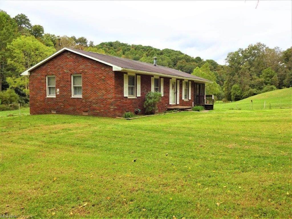 616 Langley Road - Photo 1