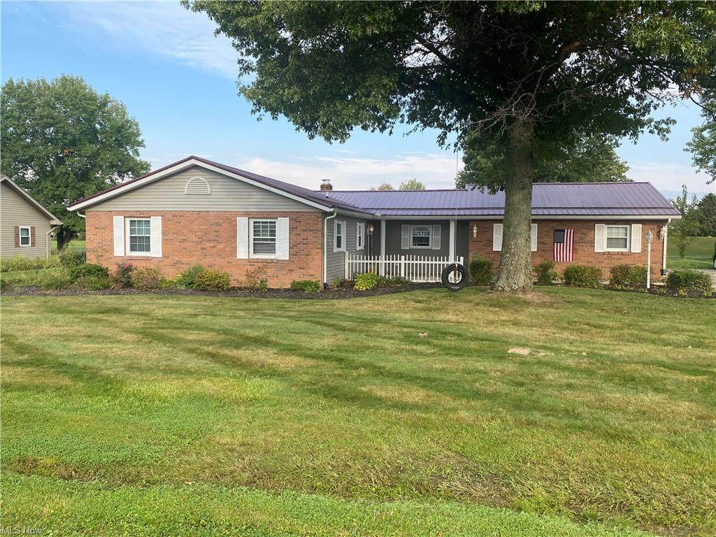 6095 Southview Drive - Photo 1