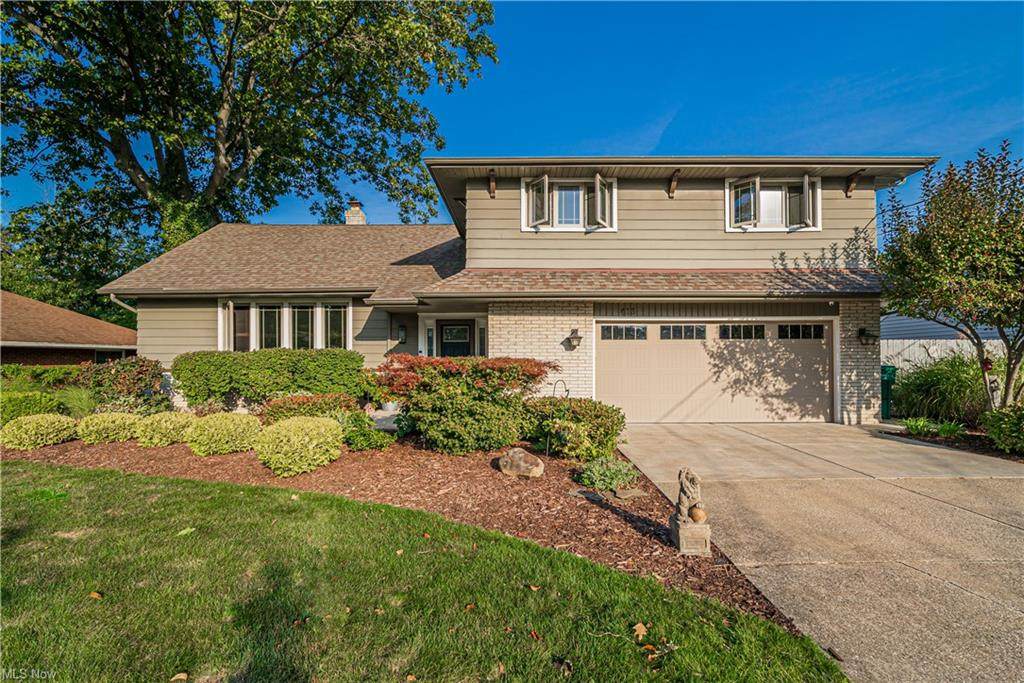 415 Cary Jay Boulevard - Photo 1