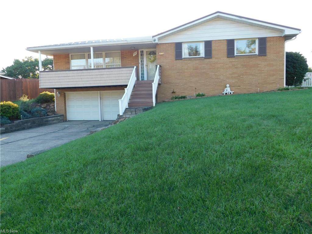 947 Donegal Drive - Photo 1