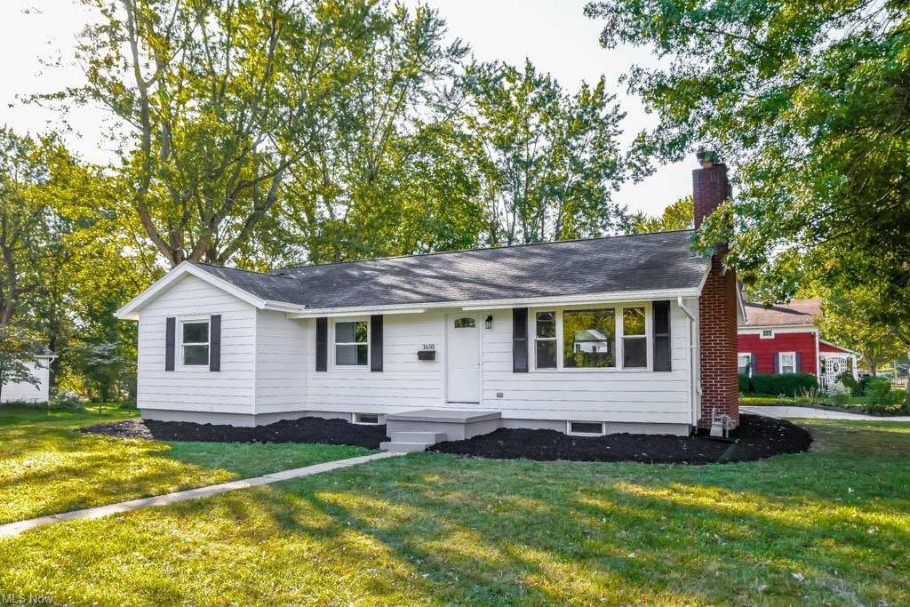 3650 Mogadore Road - Photo 1