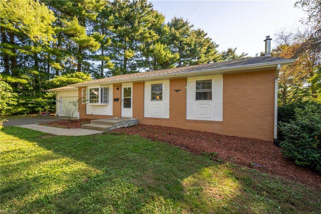 2740 Lawndale Place - Photo 1