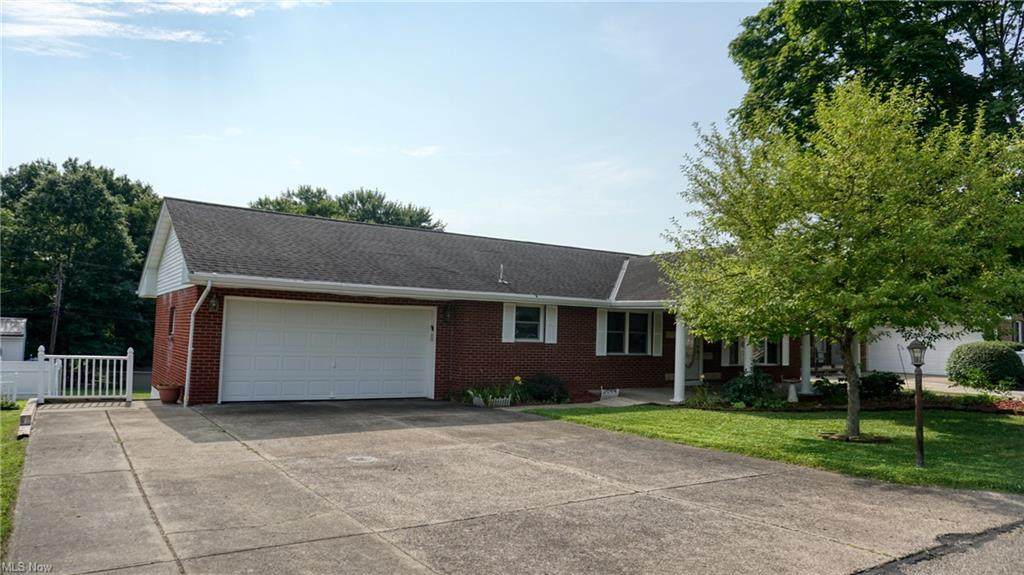 1610 13th Street - Photo 1