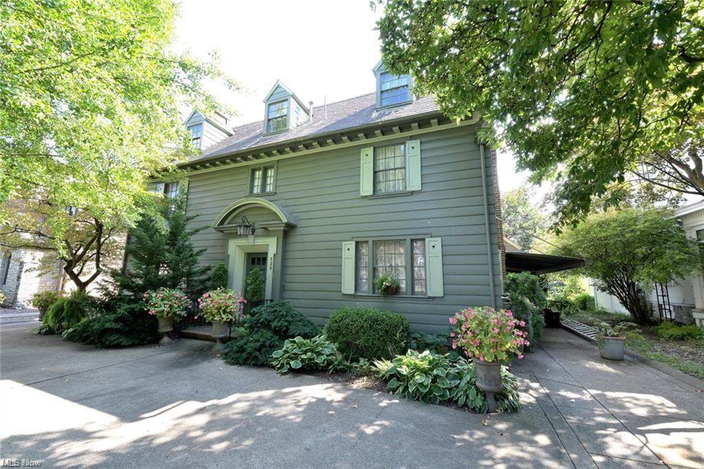 828 Adair Avenue - Photo 1