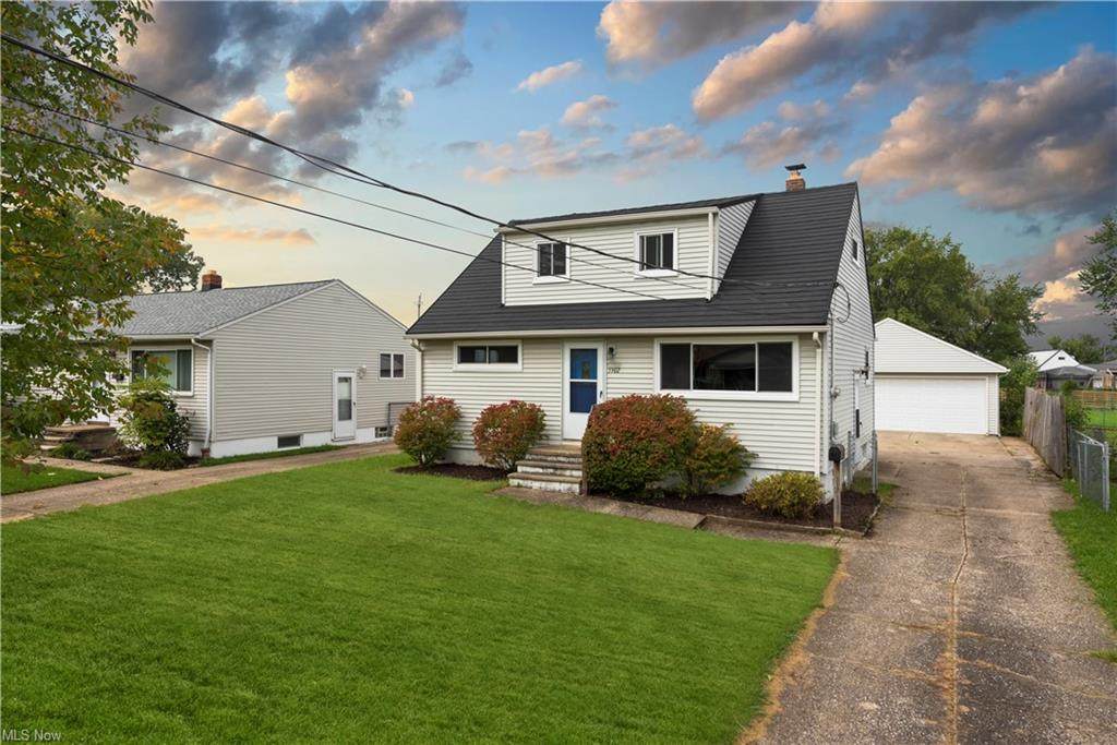 5902 Westbrook Drive - Photo 1