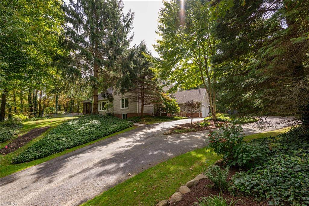 11101 Carriage Hill Drive - Photo 1