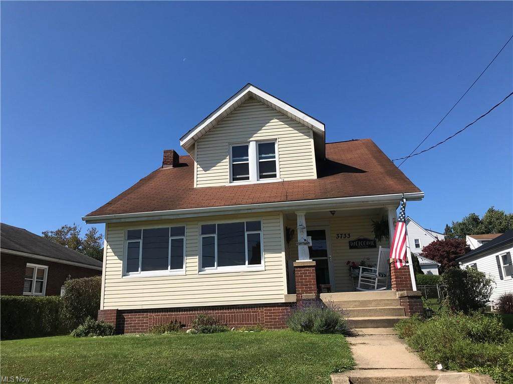 3733 Woodlawn Way - Photo 1