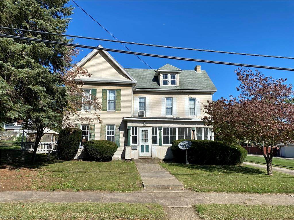 612 Main Street - Photo 1
