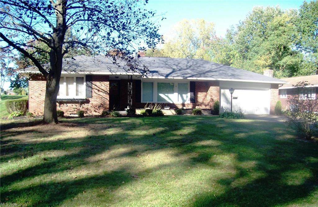 436 Beverly Street - Photo 1