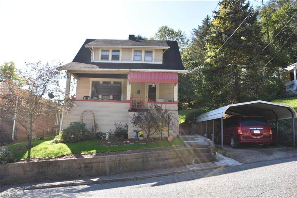 839 Vine - Photo 1