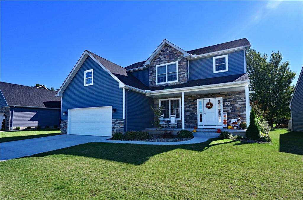 304 Garfield Drive - Photo 1