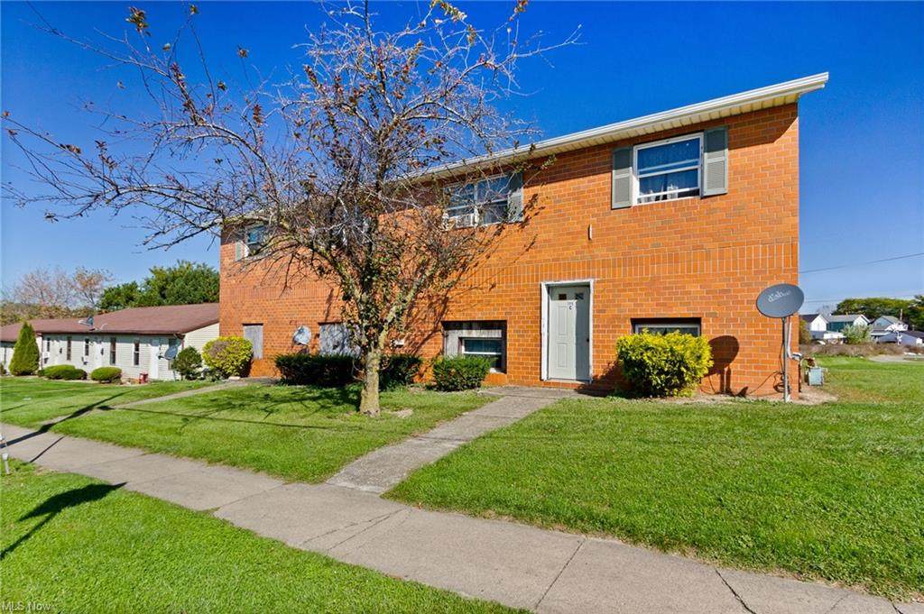 106 Front Street - Photo 1